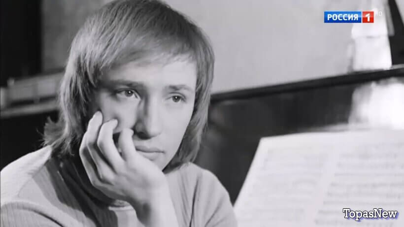 Привет-Андрей 15 ноября 2025