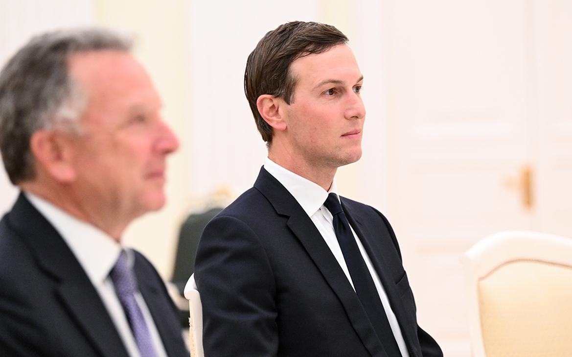 Уиткофф и Кушнер прибыли в Берлин, где пройдут переговоры по Украине