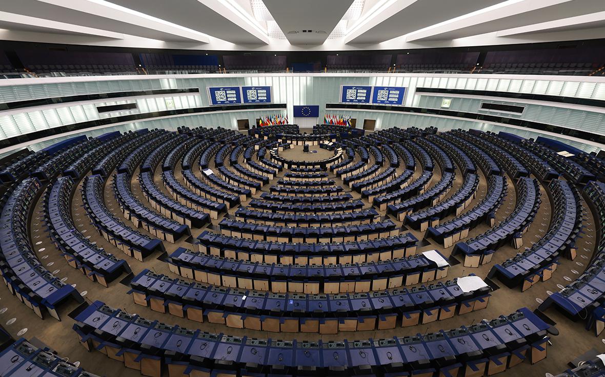 В ЕС оценили последствия успеха и провала голосования по активам России смотреть онлайн