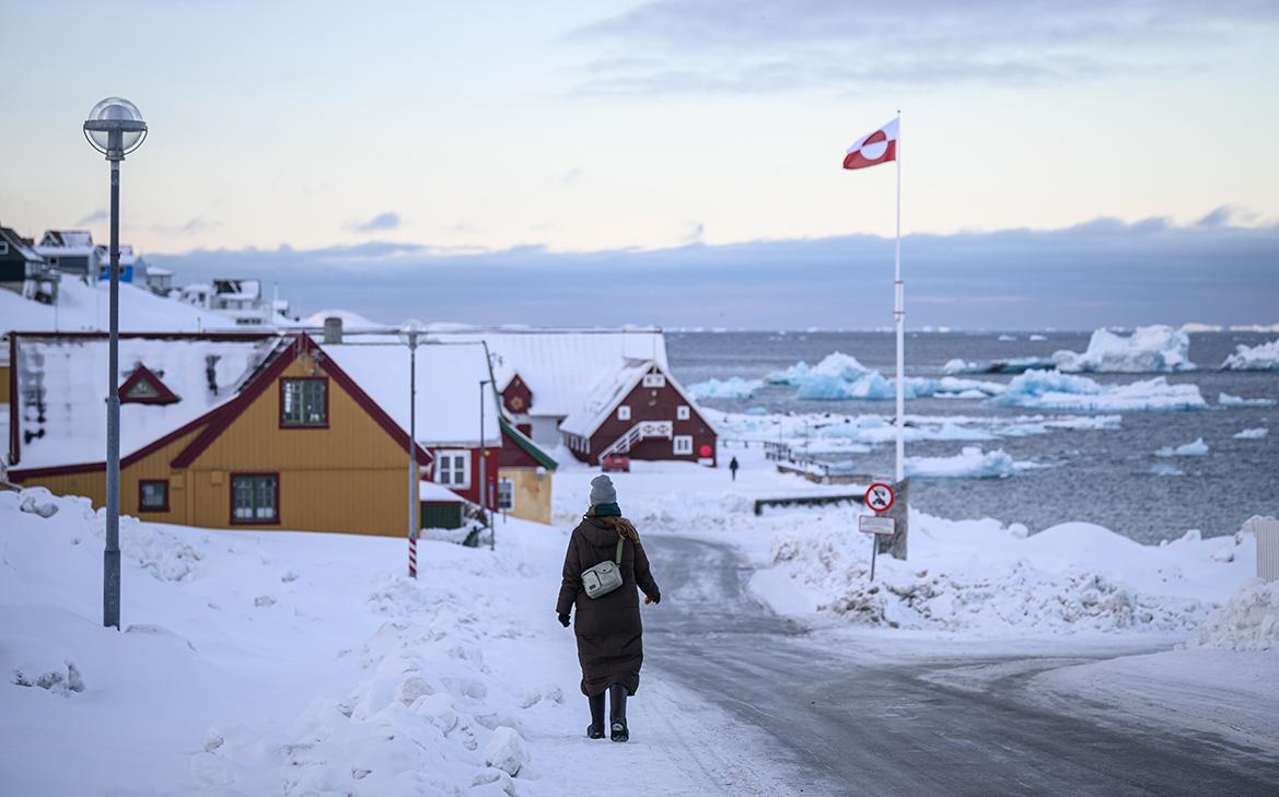 Reuters узнал, что США могут выплатить жителям Гренландии до $100 тыс. смотреть онлайн