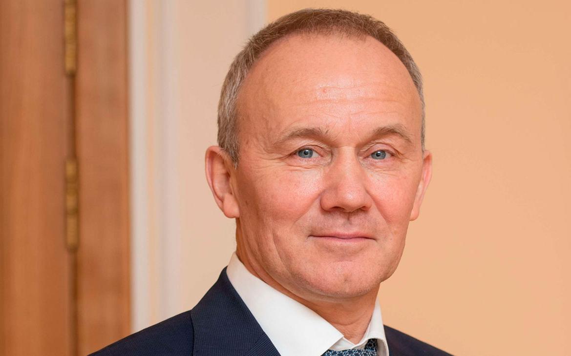 Бывшего свердловского вице-губернатора госпитализировали во время допроса смотреть онлайн