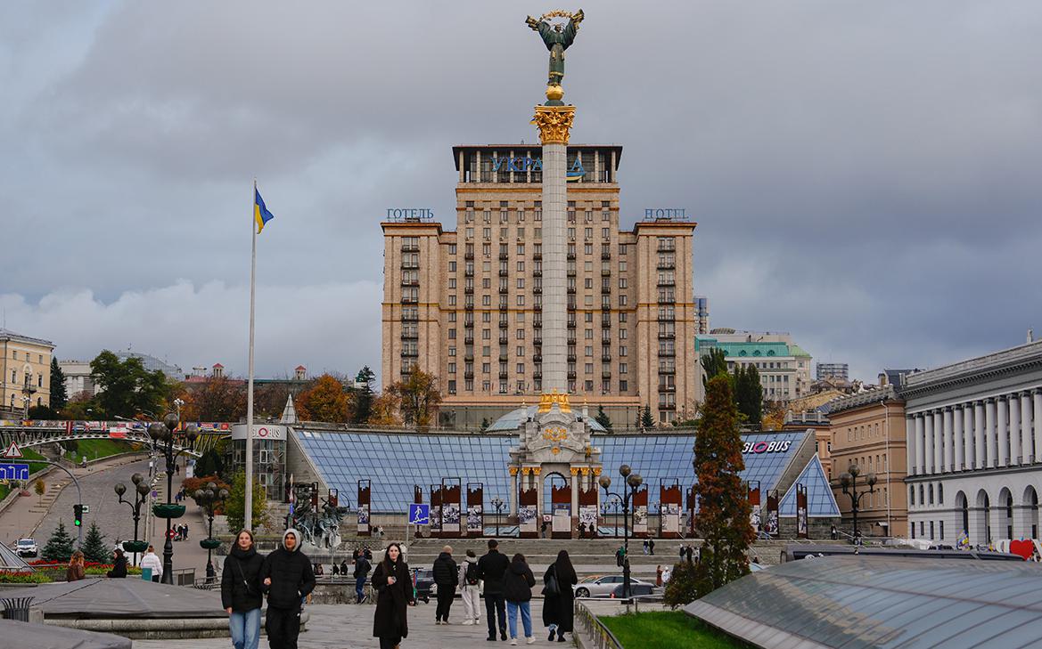 В Киеве прошла акция с требованием ускорить поиски пропавших без вести смотреть онлайн
