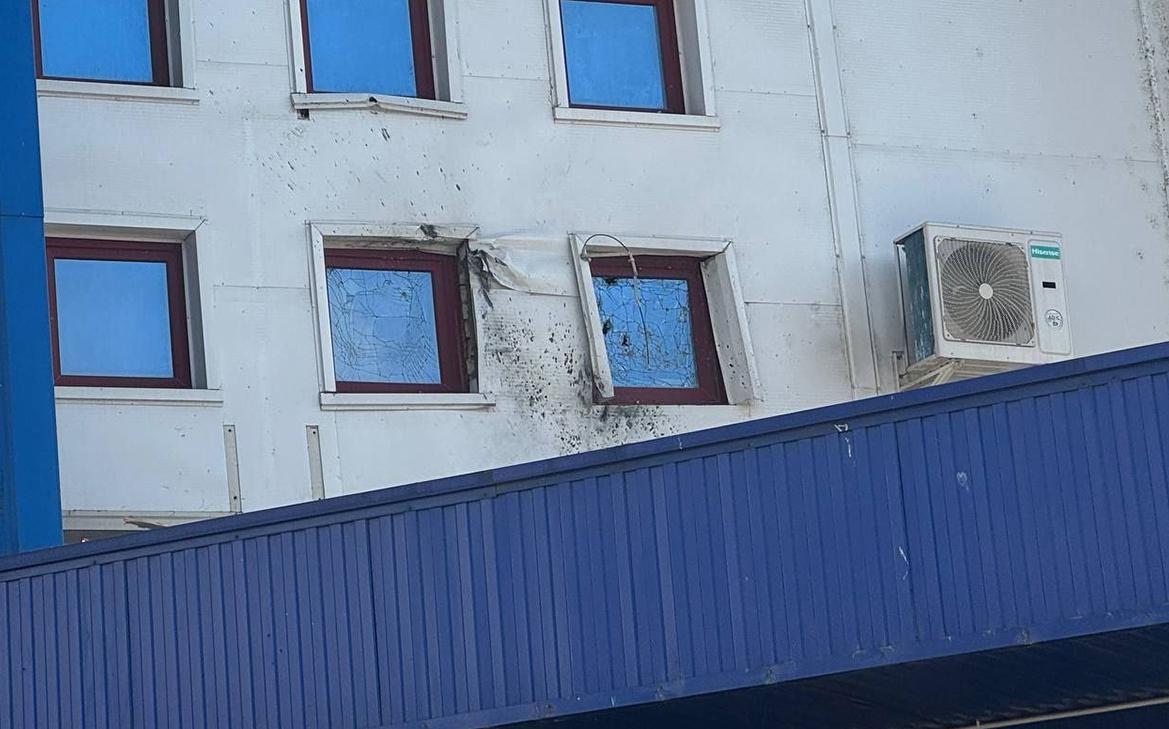 Четверо пострадали при атаке БПЛА на коммерческий объект в Белгороде смотреть онлайн