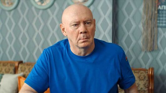 Праздники 3 сезон 15, 16 серия 25.12.2025